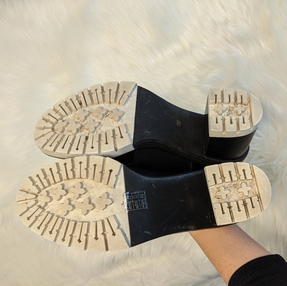 Tory Burch Preston 95mm Lug Sole Bootie - Picture 13 of 16